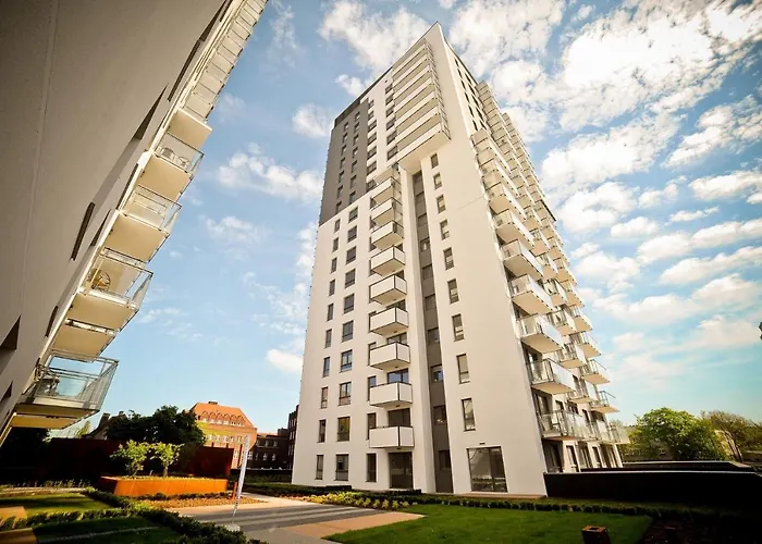 Grand Apartments - Apartment On The 17Th Floor With Panorama